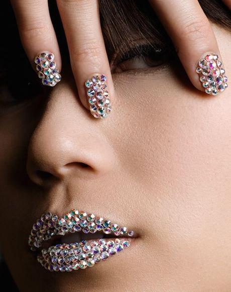 #gram #Swarovski #nails and #lips. Great concept, so impractical