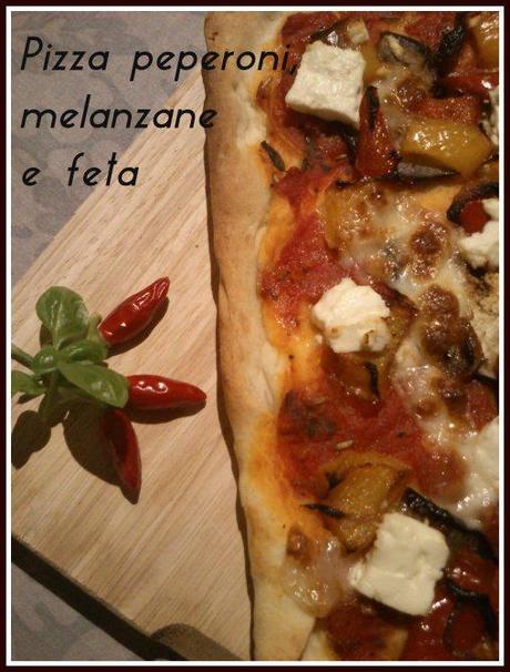 Pizza peperoni melanzane e feta7_txt