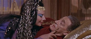 Ritratto di Signora#25: Cleopatra revisited!!!