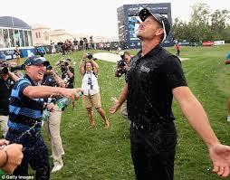 henrik stenson champagne dubai HENRIK STENSON, IL TIGER EUROPEO DEL GOLF RISORTO NEL 2013