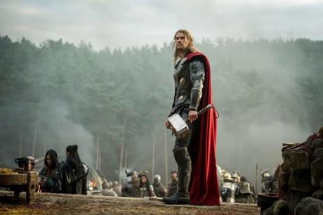 Recensione. THOR: THE DARK WORLD, ironia e martello