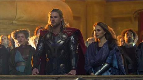 Thor: The dark world   La recensione del nuovo film Marvel Thor: The Dark World Natalie Portman Marvel Studios In Evidenza Christopher Eccleston Chris Hemsworth Alan Taylor 