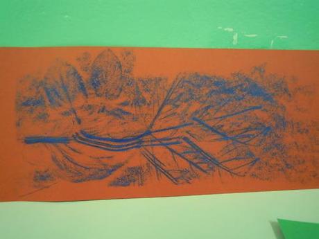 Il frottage è una delle tecniche più utilizzate per lavorare con... Il frottage è una delle tecniche più utilizzate per lavorare con...