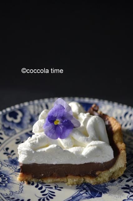 Re cake 2 – Cream, chocolate and salted caramel tart…. ©