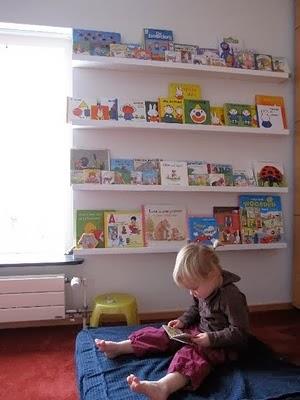 Frontal bookshelf, la libreria a misura di bambino