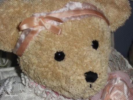 L'Orso si prepara per la grande festa di Natale. L'Orso si prepara per la grande festa di Natale.