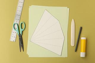 Aspettando il Natale: un alberello tridimensionale! Aspettando il Natale: un alberello tridimensionale!