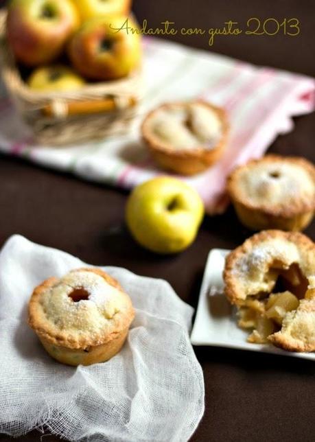 Mini Pie di mele selvatiche: una questione di atteggiamento.