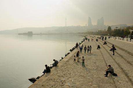 Lunchtime in Baku, fotografia di Bernardo Ricci Armani