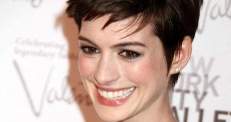 Anne Hathaway nuova icona di stile