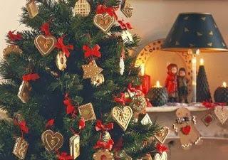 10 modi per addobbare un albero di Natale
