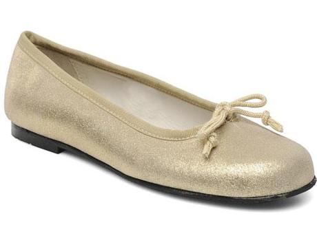 Piccoli piedi sotto l’albero sarenza-5