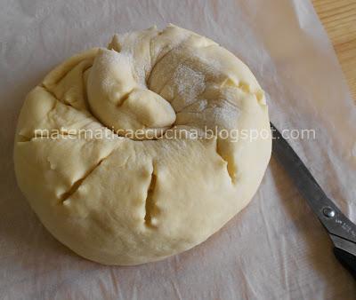 Brioche Farcita con Crema e Mele