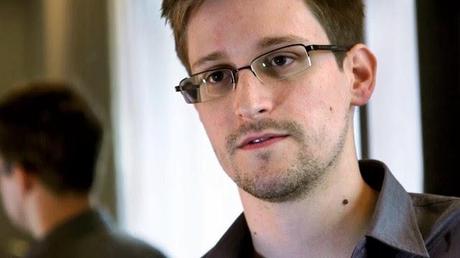 MAN OF THE YEAR 2013 – N. 15 EDWARD SNOWDEN