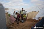 Beppe Convertini Testimonial per Terre Des Hommes della Missione umanitaria in un campo profughi