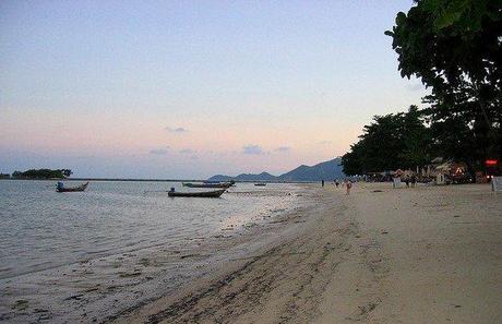 Chaweng Beach_Ko-Samui_Tammy Nicholson