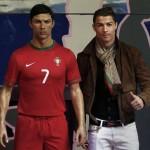 Cristiano Ronaldo con la sua statua al museo delle cere