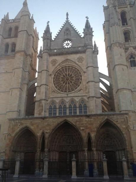 La facciata della Cattedrale di Leon