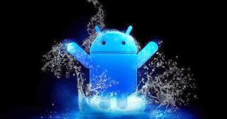 Lo Smartphone Android è caduto in acqua e non si accende più? Ecco la Guida per rianimarlo efficacemente