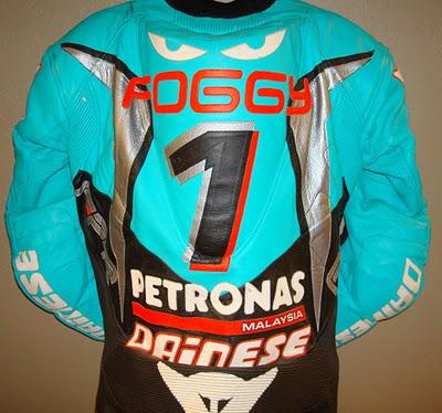 Dainese Fogarty Petronas 2002-2003 by Motomemorabilia.com Dainese Fogarty Petronas 2002-2003 by Motomemorabilia.com