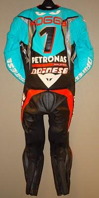 Dainese Fogarty Petronas 2002-2003 by Motomemorabilia.com Dainese Fogarty Petronas 2002-2003 by Motomemorabilia.com