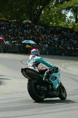 Dainese Fogarty Petronas 2002-2003 by Motomemorabilia.com Dainese Fogarty Petronas 2002-2003 by Motomemorabilia.com