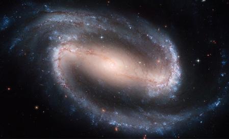 La galassia a spirale barrata NGG 1300