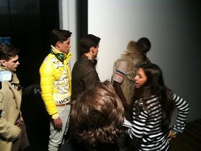D&G; Uomo a/i 2011/12 Backstage via @Swide D&G; Uomo a/i 2011/12 Backstage via @Swide