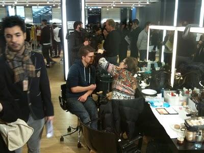 D&G; Uomo a/i 2011/12 Backstage via @Swide D&G; Uomo a/i 2011/12 Backstage via @Swide
