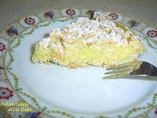 Torta sbriciolata con crema al limone