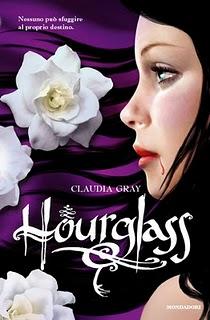Esce oggi: HOURGLASS di Claudia Gray Esce oggi: HOURGLASS di Claudia Gray