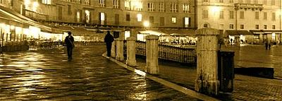 notturno in piazza del Campo notturno in piazza del Campo