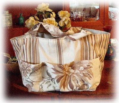 Cucito creativo : un'altra borsa porta lavoro Cucito creativo : un'altra borsa porta lavoro