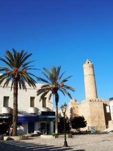 Tunisia: i tanti volti del presente, del passato, le meraviglie del deserto e delle oasi.