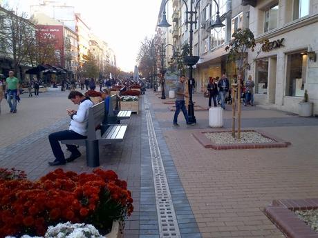 Uno città in uno stato così penoso che quando passi qualche giorno a Sofia provi invidia... Uno città in uno stato così penoso che quando passi qualche giorno a Sofia provi invidia...