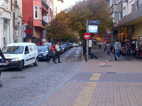 Uno città in uno stato così penoso che quando passi qualche giorno a Sofia provi invidia... Uno città in uno stato così penoso che quando passi qualche giorno a Sofia provi invidia...