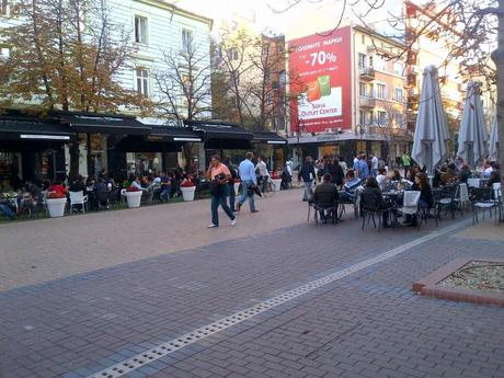 Uno città in uno stato così penoso che quando passi qualche giorno a Sofia provi invidia... Uno città in uno stato così penoso che quando passi qualche giorno a Sofia provi invidia...