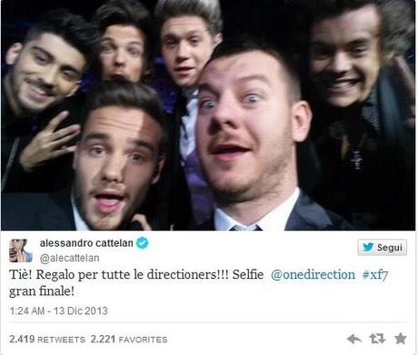 Alessandro Cattelan scatta selfie One Direction