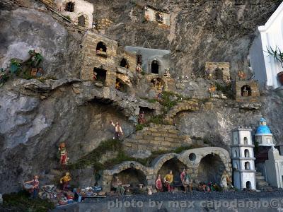 Ti piace o'Presepe...?  ecco quello di Fornillo a Positano...