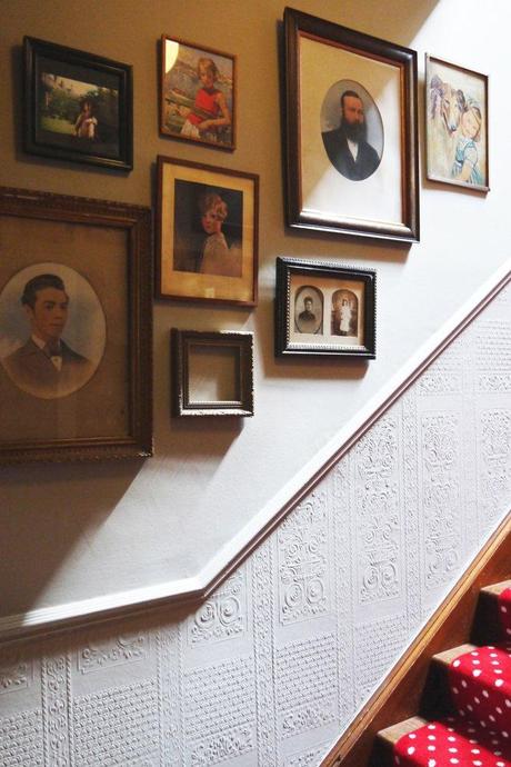 Una casa edoardiana ad Edimburgo ricca di collezioni vintage