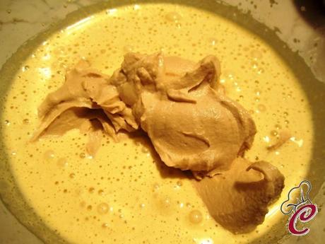 Margherite alla farina di castagne e burro di anacardi: la magia di un frollino in un punto di incontro