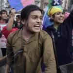 “Depenalizziamo l’omosessualità”: cortei in tutta l’India (foto)