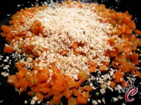 Polpettine di quinoa rossa con carote, ricotta e nocciole: tanti piccoli scrigni di sana bontà