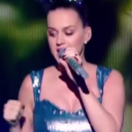 Katy Perry, playback disastroso agli NJR Music Awards (video)