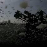 Russia: si stacca carrello dal camion, donna rischia di finirci sotto (Video) Russia: si stacca carrello dal camion, donna rischia di finirci sotto (Video)