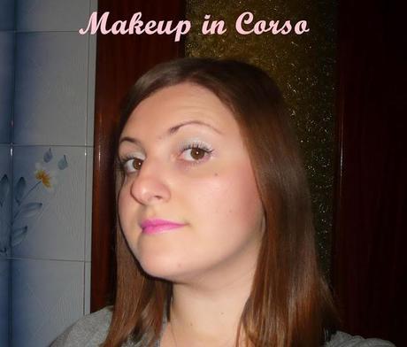 Gold Topper e Blush Metal Glam By Essence Gold Topper e Blush Metal Glam By Essence