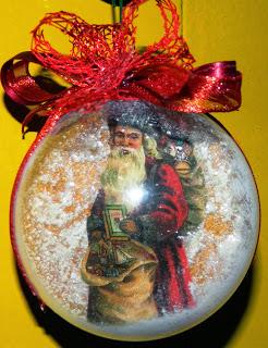 Idee fai da te a decoupage e non solo...A tutti Buon Natale...