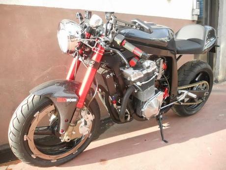 Suzuki GSX-R 1100 Cafè Racer by KMP Suzuki GSX-R 1100 Cafè Racer by KMP