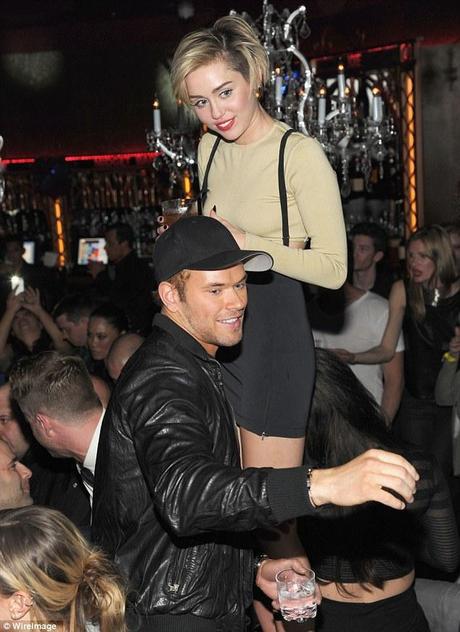 kellan lutz miley cyrus