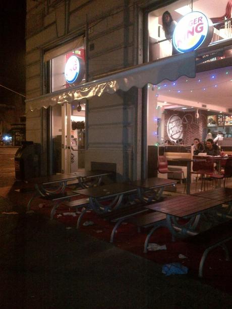 Piazzale Flaminio luogo di grande degrado. Fotocronaca notturna dell'ennesima occasione perduta Piazzale Flaminio luogo di grande degrado. Fotocronaca notturna dell'ennesima occasione perduta